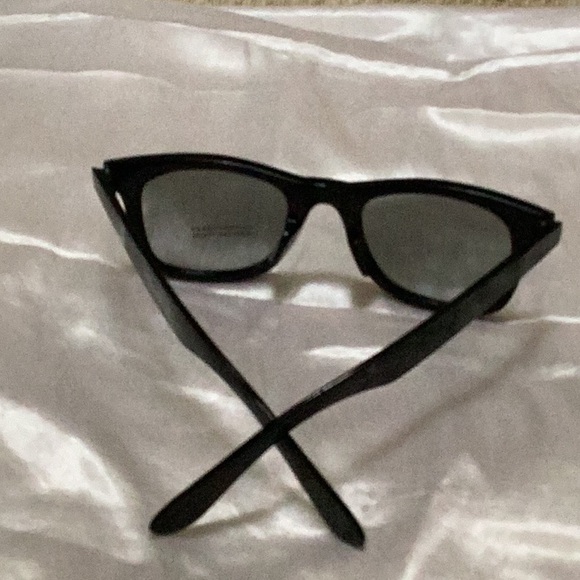 😎NWOT Sexy Black 90’s Style So Much Fun To Wear Retro Sun Glasses Must Have 😎 - Picture 6 of 8